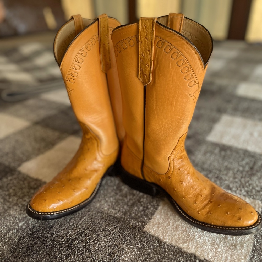 Mercedes of Rios Boots